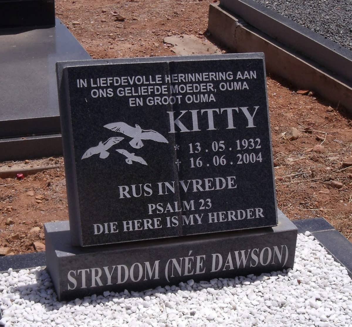 STRYDOM Kitty nee DAWSON 1932-2004