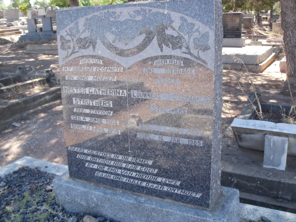STRUTHERS Louwrens Stephanus 1898-1985 &amp; Hester Catherina STRYDOM 1902-1950
