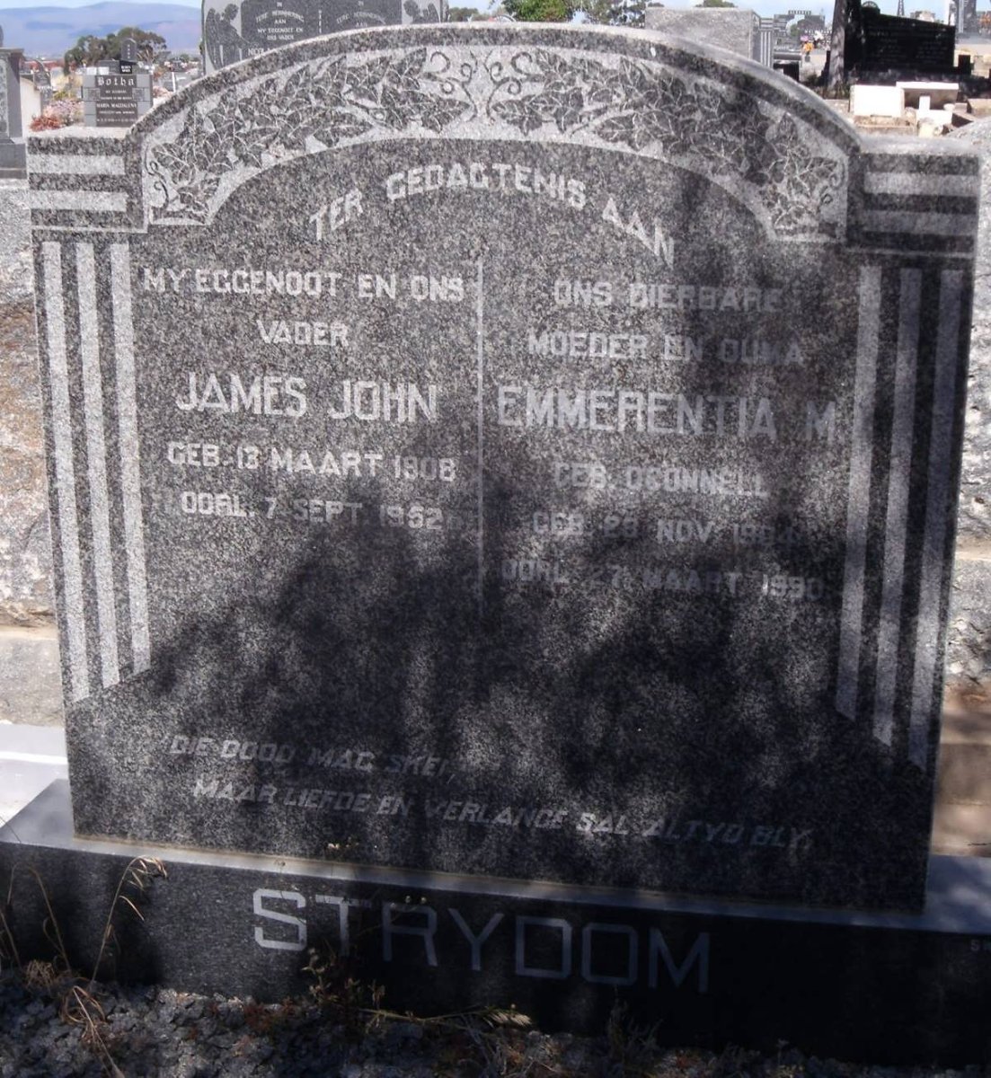 STRYDOM James John 1908-1952 &amp; Emmerentia M. O'CONNELL 1904-1990