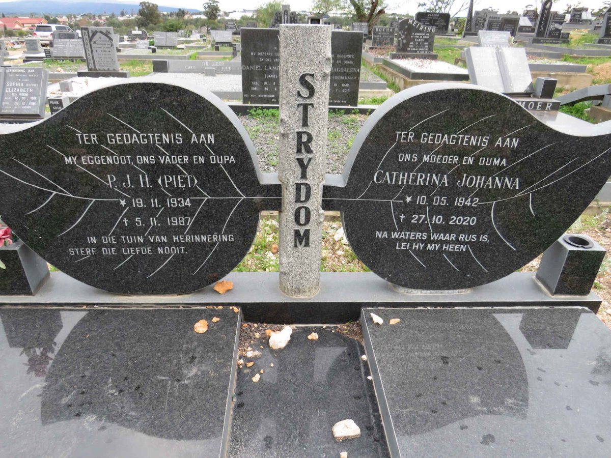 STRYDOM P.J.H 1934-1987 & Catherina Johanna 1942-2020