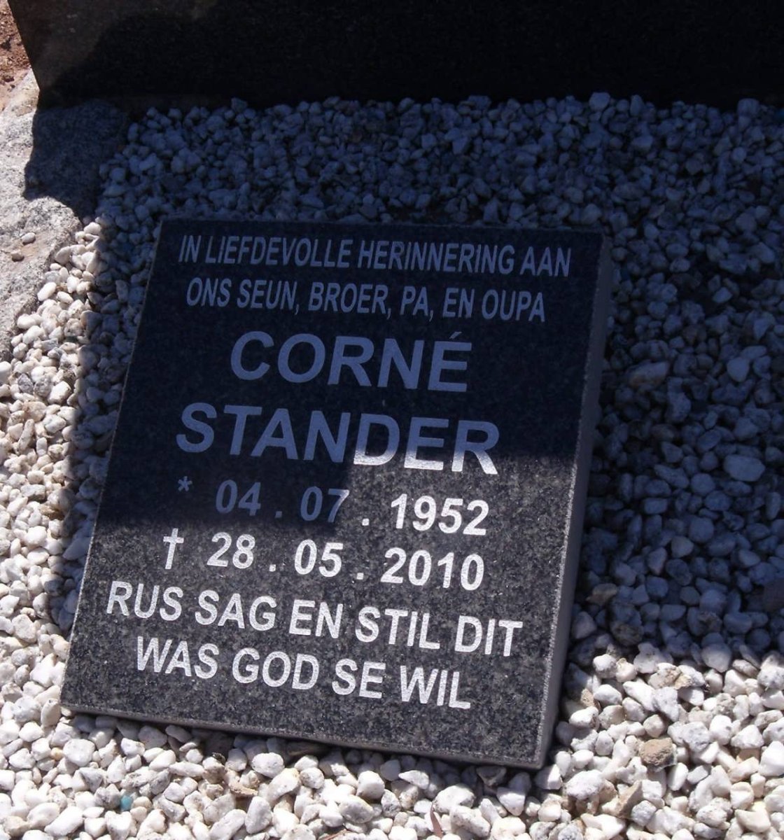 STANDER Corné 1952-2010