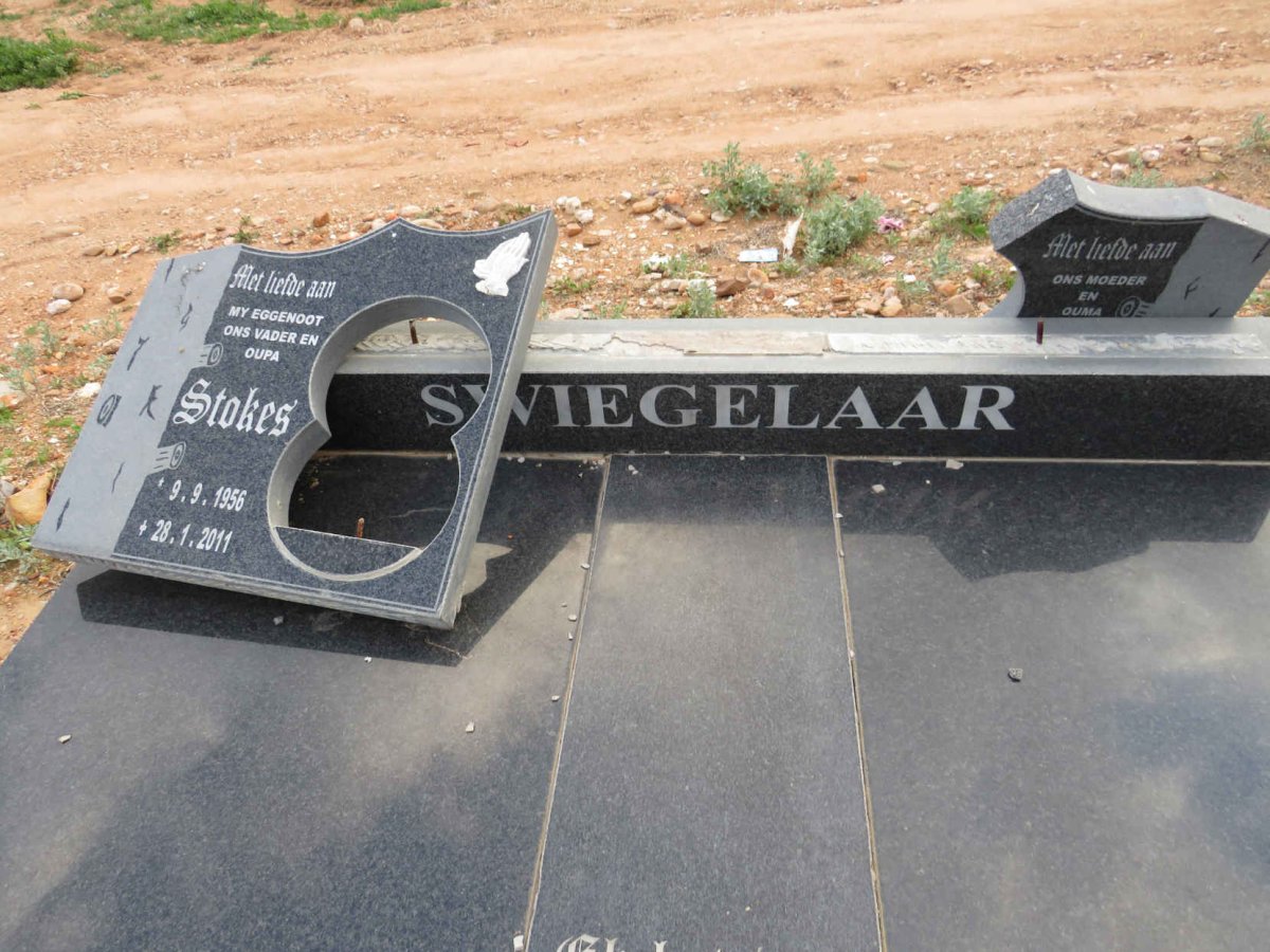 SWIEGELAAR Stokes 1956-2011