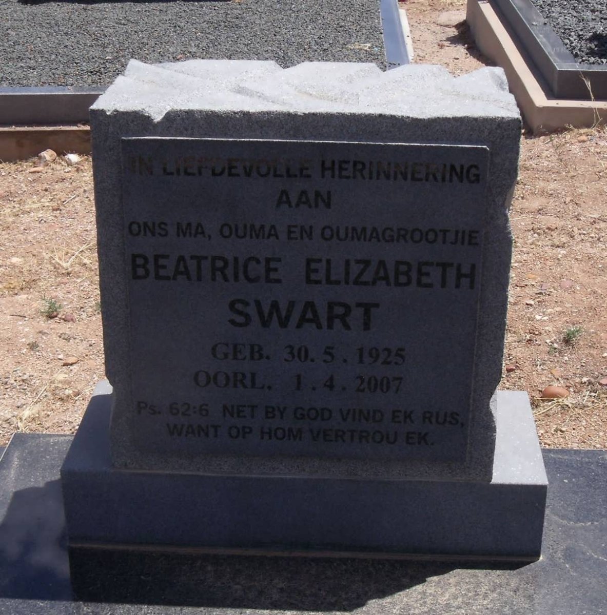 SWART Beatrice Elizabeth 1925-2007
