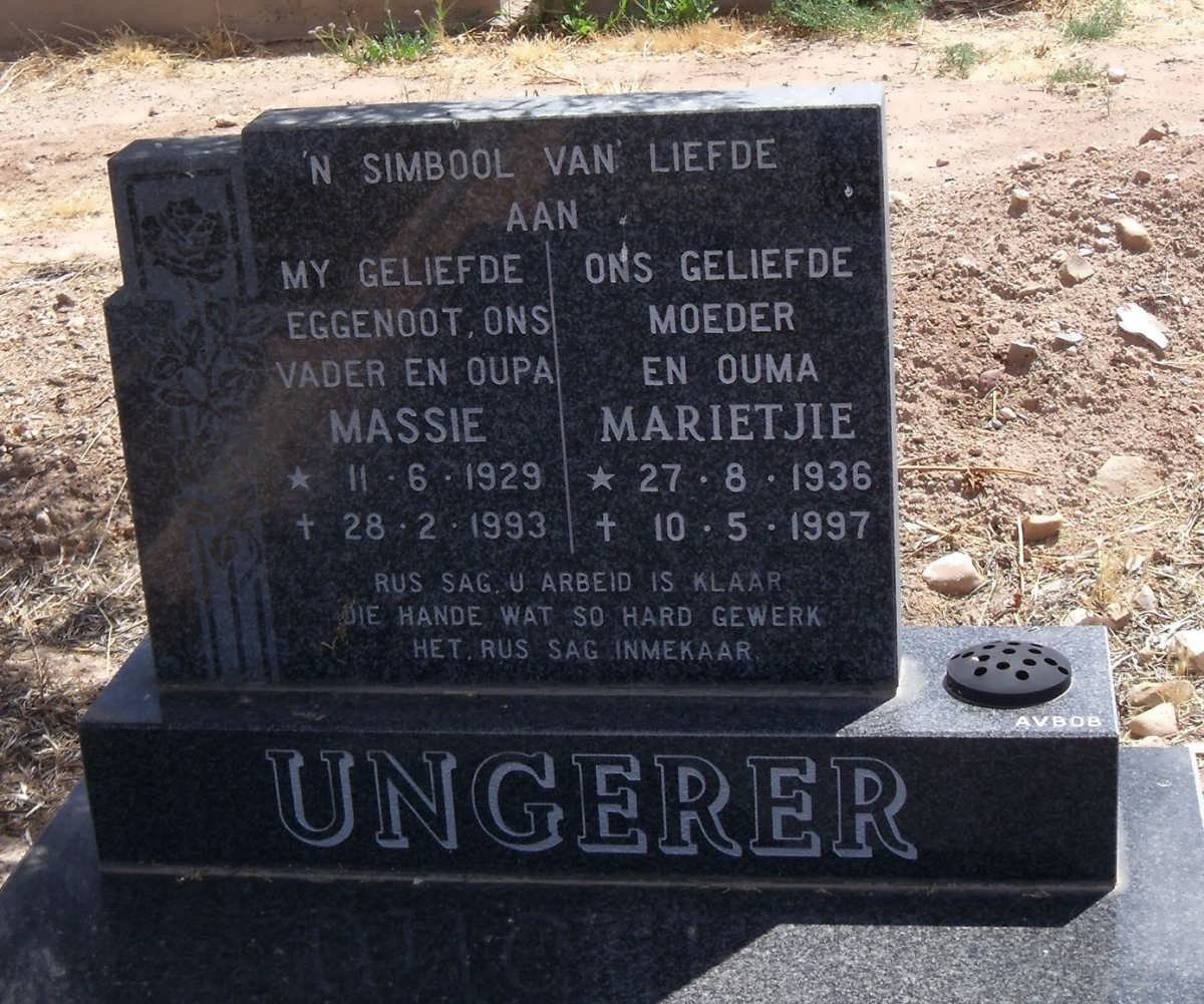 UNGERER Massie 1929-1993 &amp; Marietjie 1936-1997