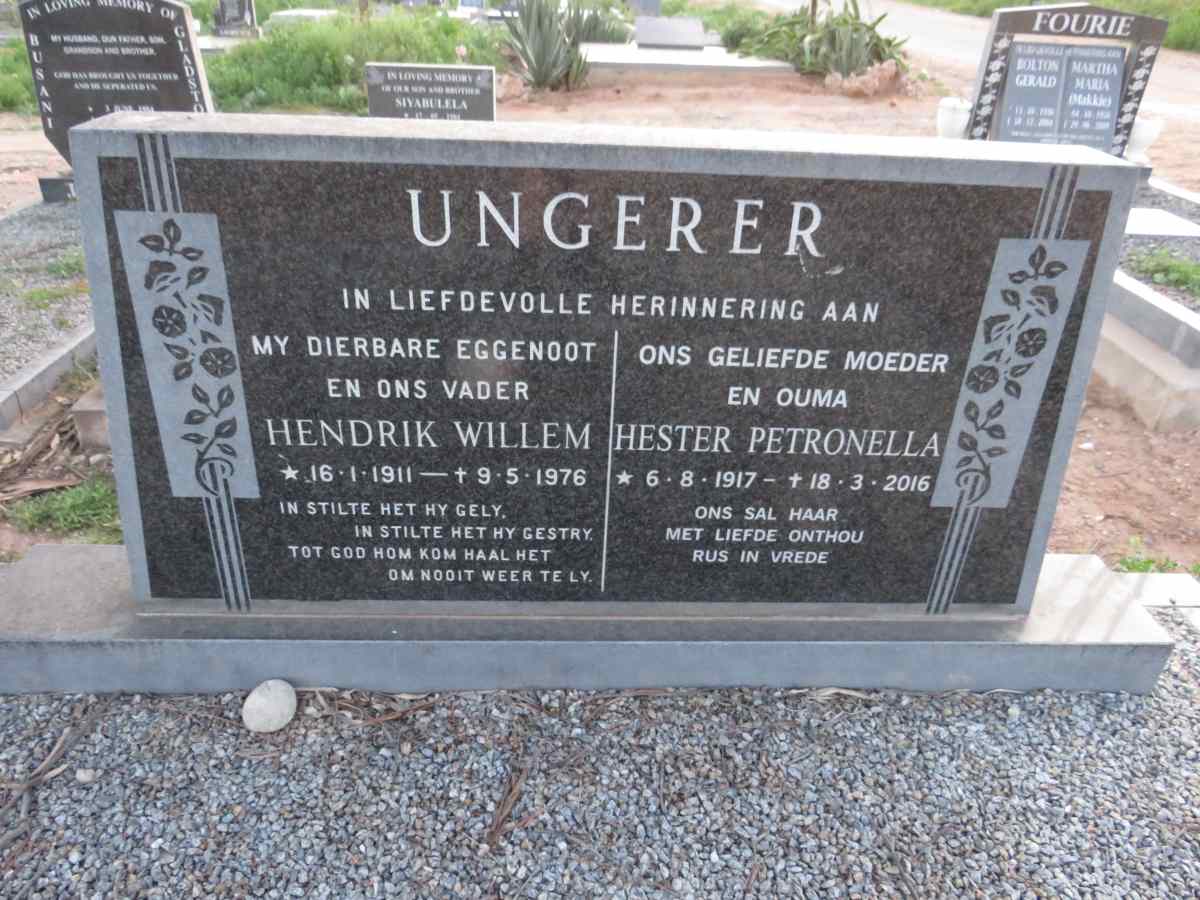 UNGERER Hendrik Willem 1911-1976 & Hester Petronella 1917-2016