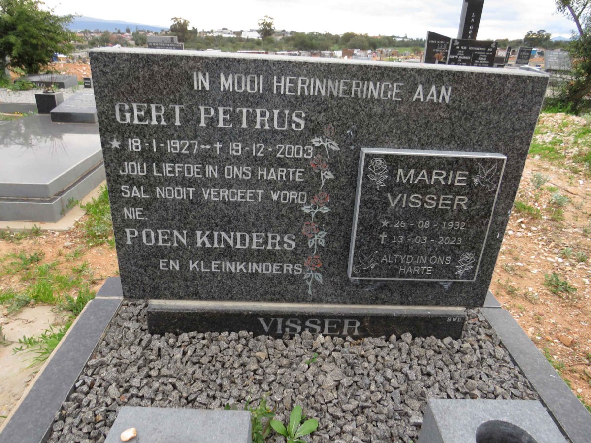 VISSER Gert Petrus 1927-2003 & Marie 1932-2023