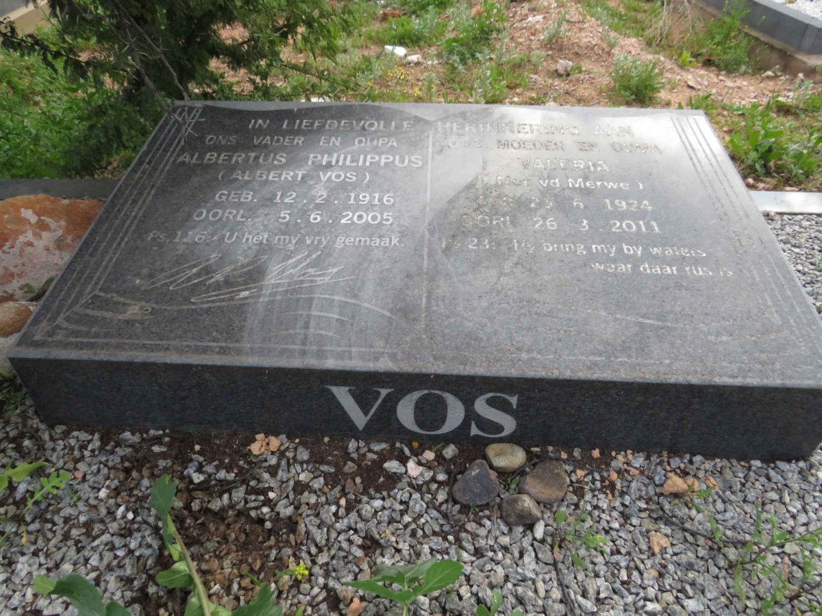 VOS Albertus Philippus 1916-2005 & Valeria V.D. MERWE 1924-2011_1