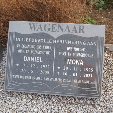 WAGENAAR Daniel 1922-2005 & Mona 1925-2021