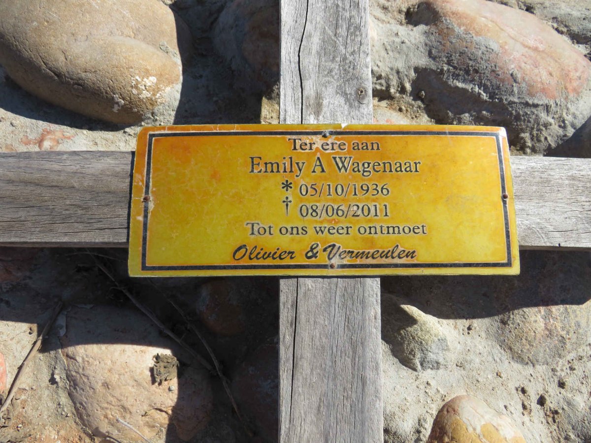 WAGENAAR Emily A 1936-2011