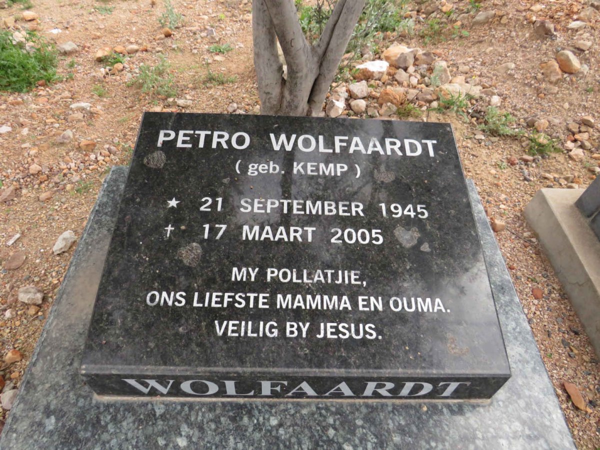 WOLFAARDT Petro nee KEMP 1945-2005