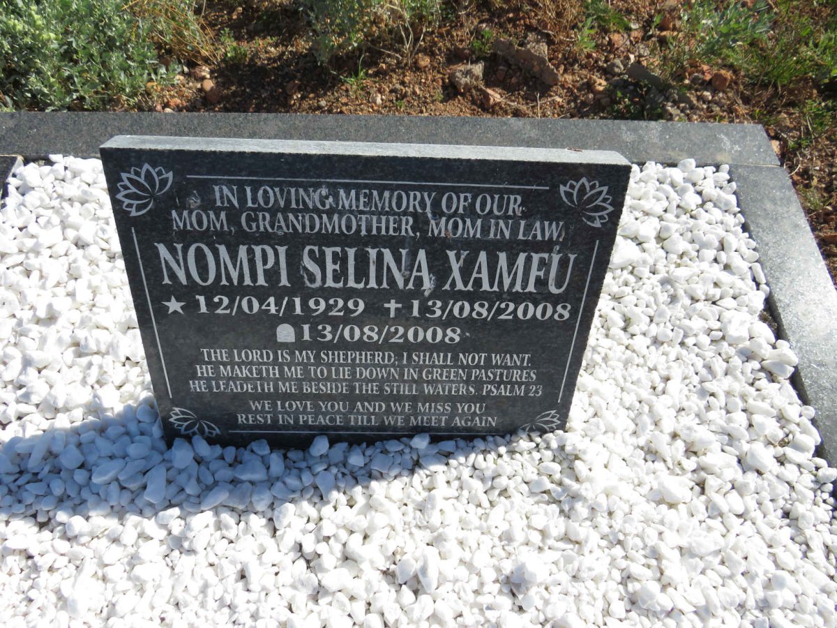 XAMFU Nompi Selina 1929-2008