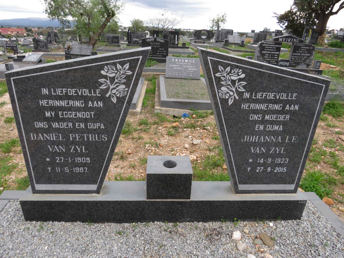 ZYL Daniel Petrus, van 1909-1987 & Johanna I.E. 1923-2015