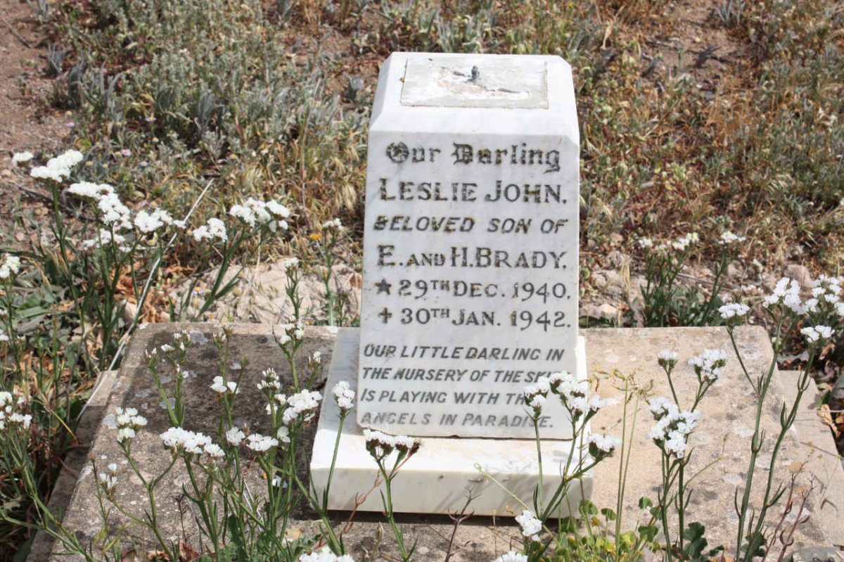 BRADY Leslie John 1940-1942
