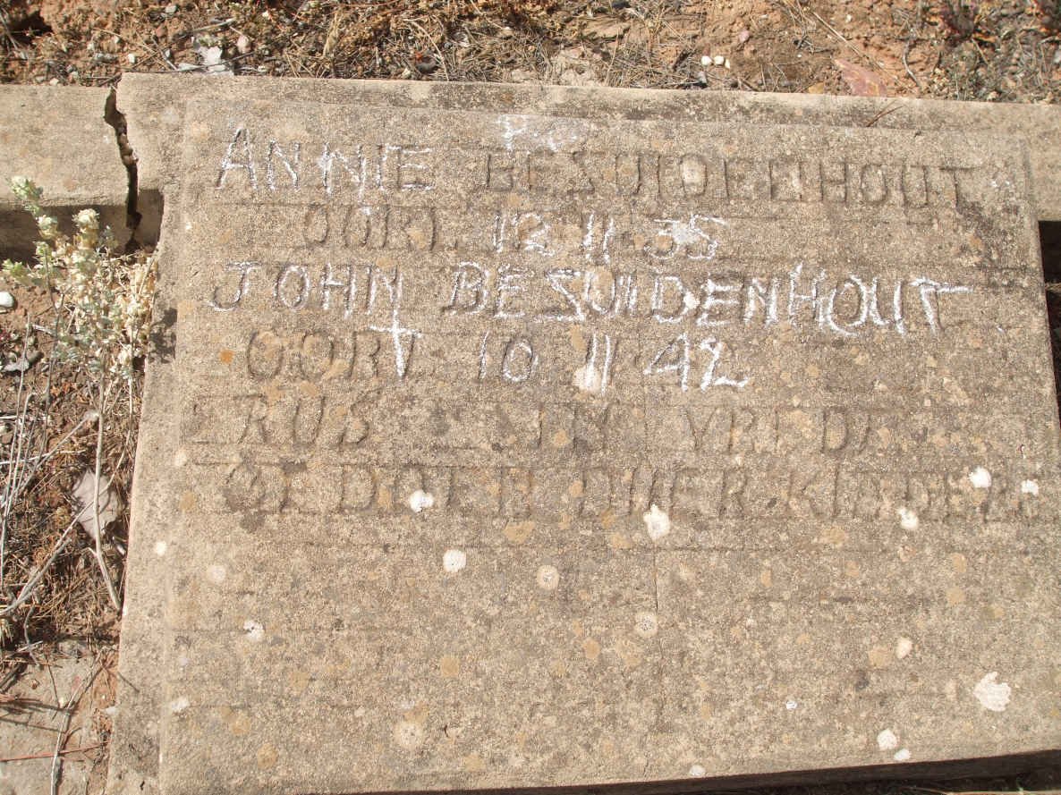 BEZUIDENHOUT John -1942 &amp; Annie -1935