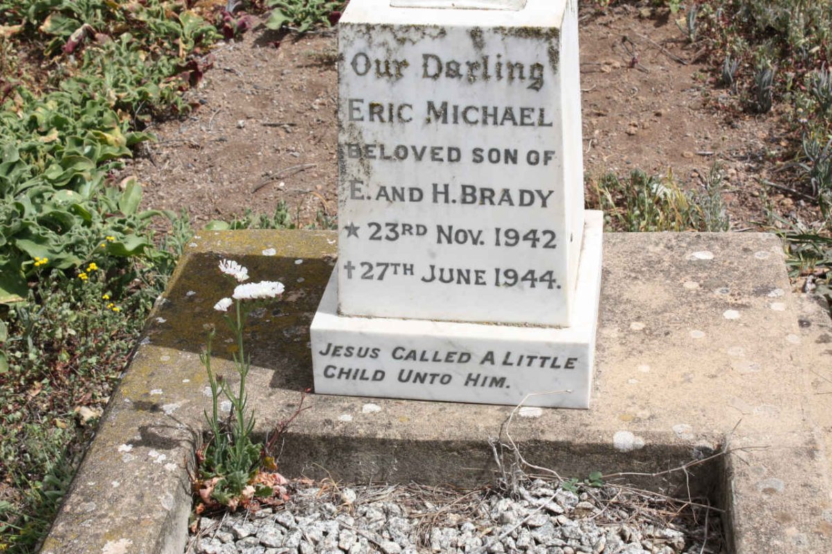 BRADY Eric Michael 1942-1944