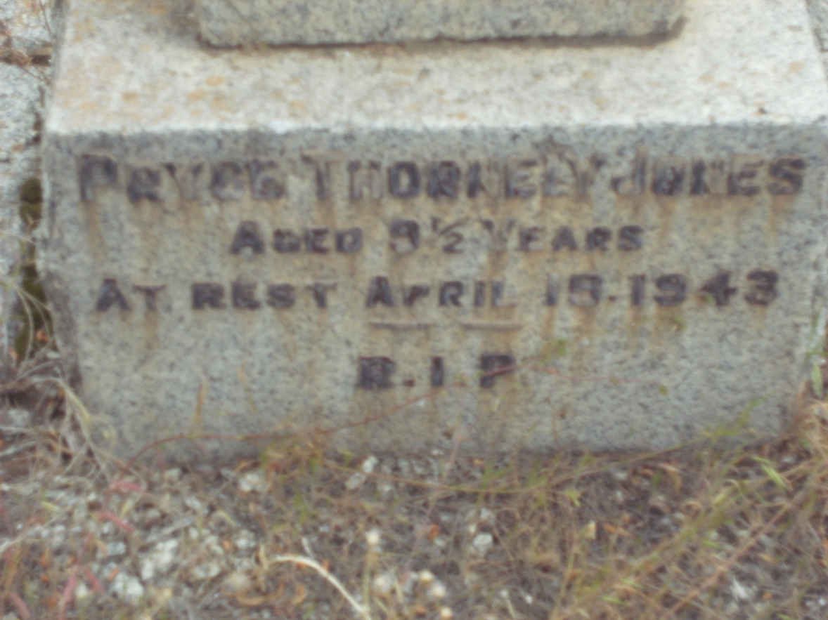 JONES Pry?? Thornely -1943