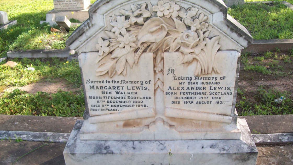 LEWIS Alexander 1858-1931 &amp; Margaret WALKER 1862-1948
