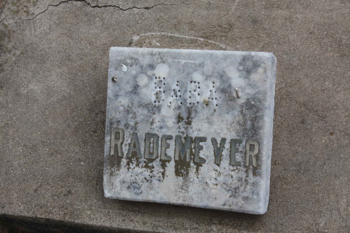 RADEMEYER Baba