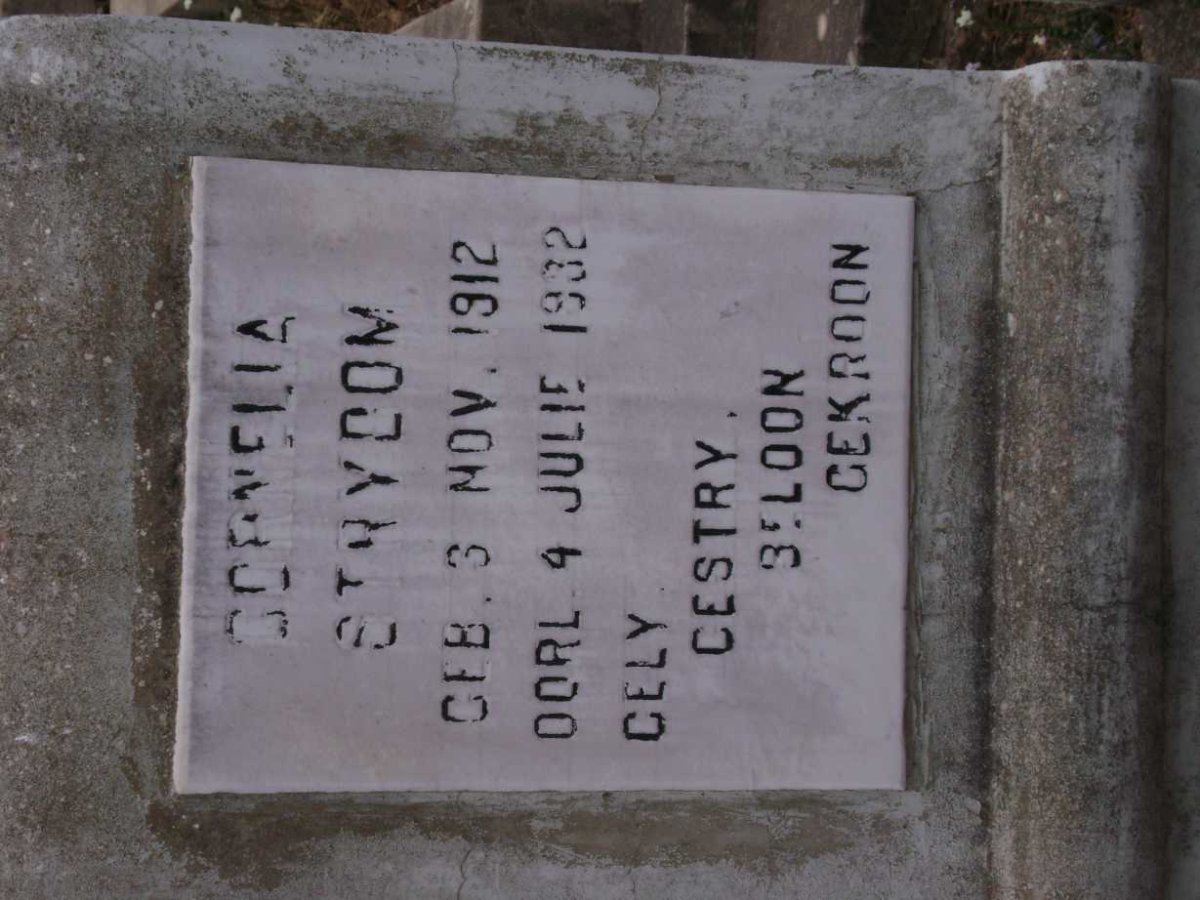 STRYDOM Cornelia 1912-1982
