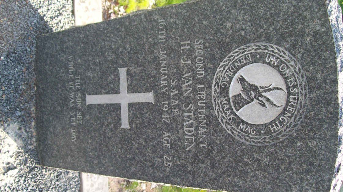 STADEN H.J., van  -1942