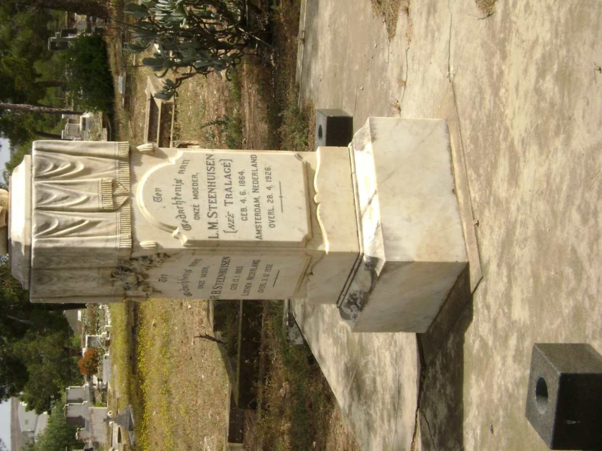 STEENHUISEN :: TRALAGE :: REDELINGHUYS :: HUGGETT