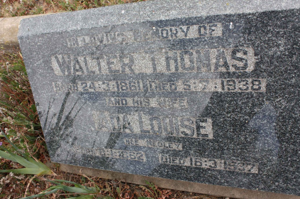 THOMAS Walter 1861-1938 &amp; Ada Louise MEDLEY 1862-1937
