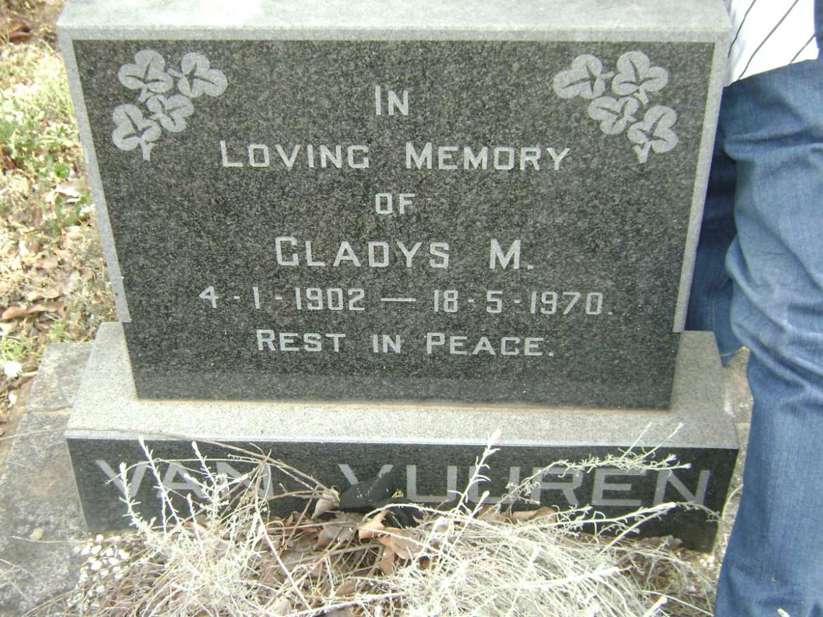 VUUREN Gladys M., van 1902-1970