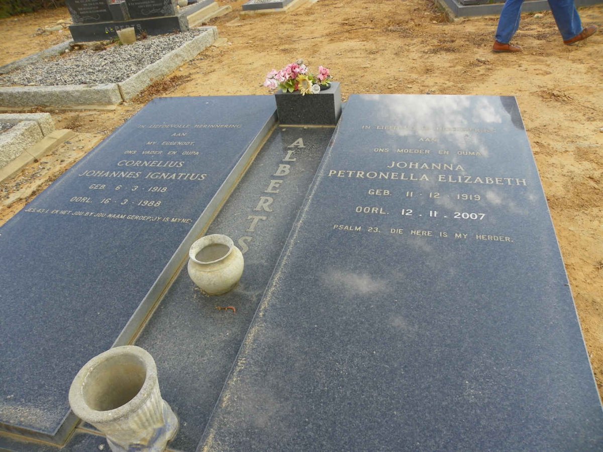 ALBERTS Cornelius Johannes Ignatius 1918-1988 &amp; Johanna Petronella Elizabeth 1919-2007