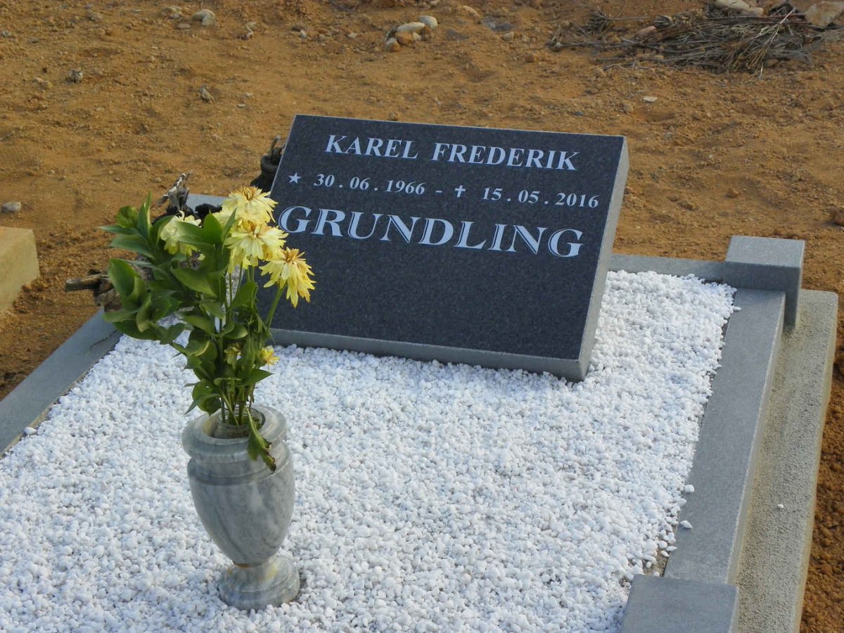 GRUNDLING Karel Frederik 1966-2016