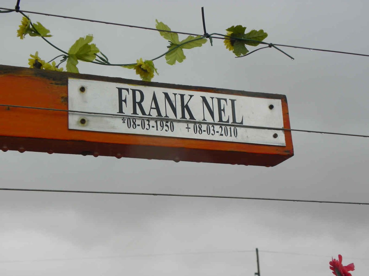 NEL Frank 1950-2010