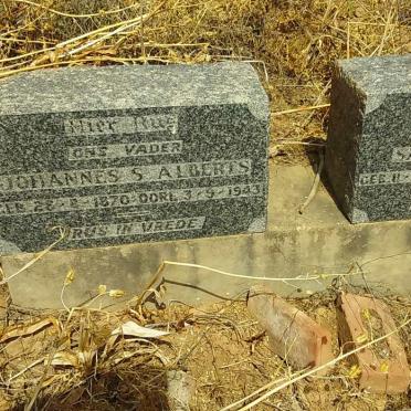 ALBERTS Johannes S. 1870-1943 &amp; Sarah S. 1873-1944