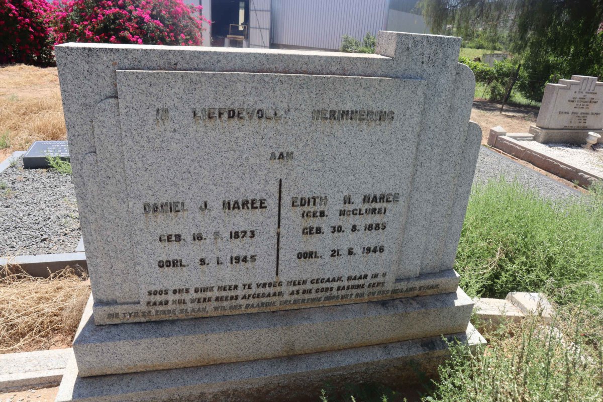 MAREE Daniel J. 1873-1945 &amp; Edith M. MCCLURE 1885-1946