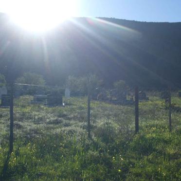 Western Cape, OUDTSHOORN district, Schoemanshoek, Roodewal 47, farm cemetery_1