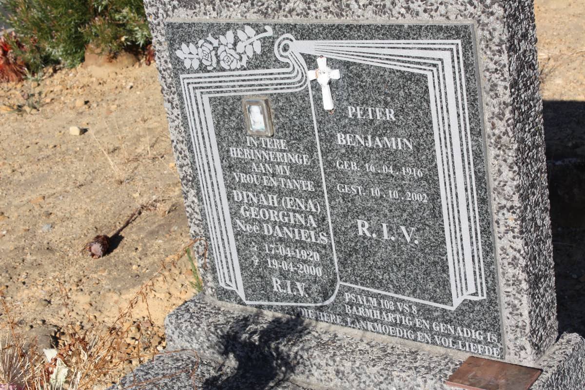ADAMS Peter Benjamin 1916-2002 &amp; Dinah Georgina DANIELS 1920-2000