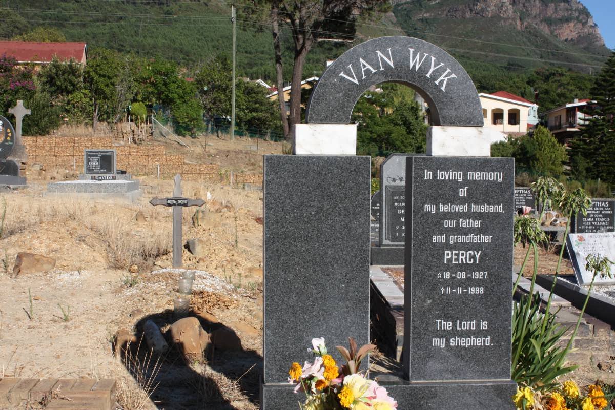 WYK Percy, van 1927-1998