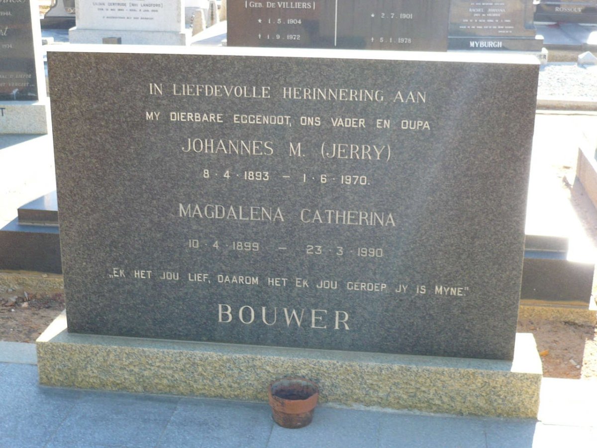 BOUWER Johannes M. 1893-1970 &amp; Magdalena Catherina 1899-1990