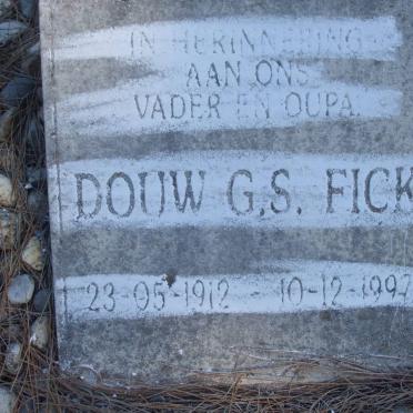 FICK Anna A.S. nee NIEUWENHUIZEN 1917-1983 :: FICK Douw G.S. 1912-1997 :: FICK Philip Peter 1954-2002 