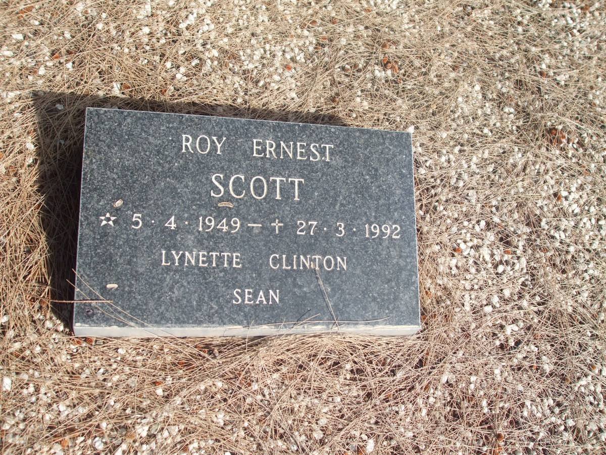 SCOTT Roy Ernest 1949-1992
