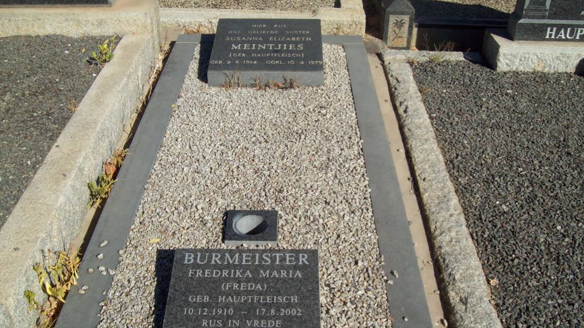 MEINTJIES Susanna Elizabeth nee HAUPTFLEISCH 1914-1979 :: BURMEISTER Fredrika Maria nee HAUPTFLEISCH 1910-2002