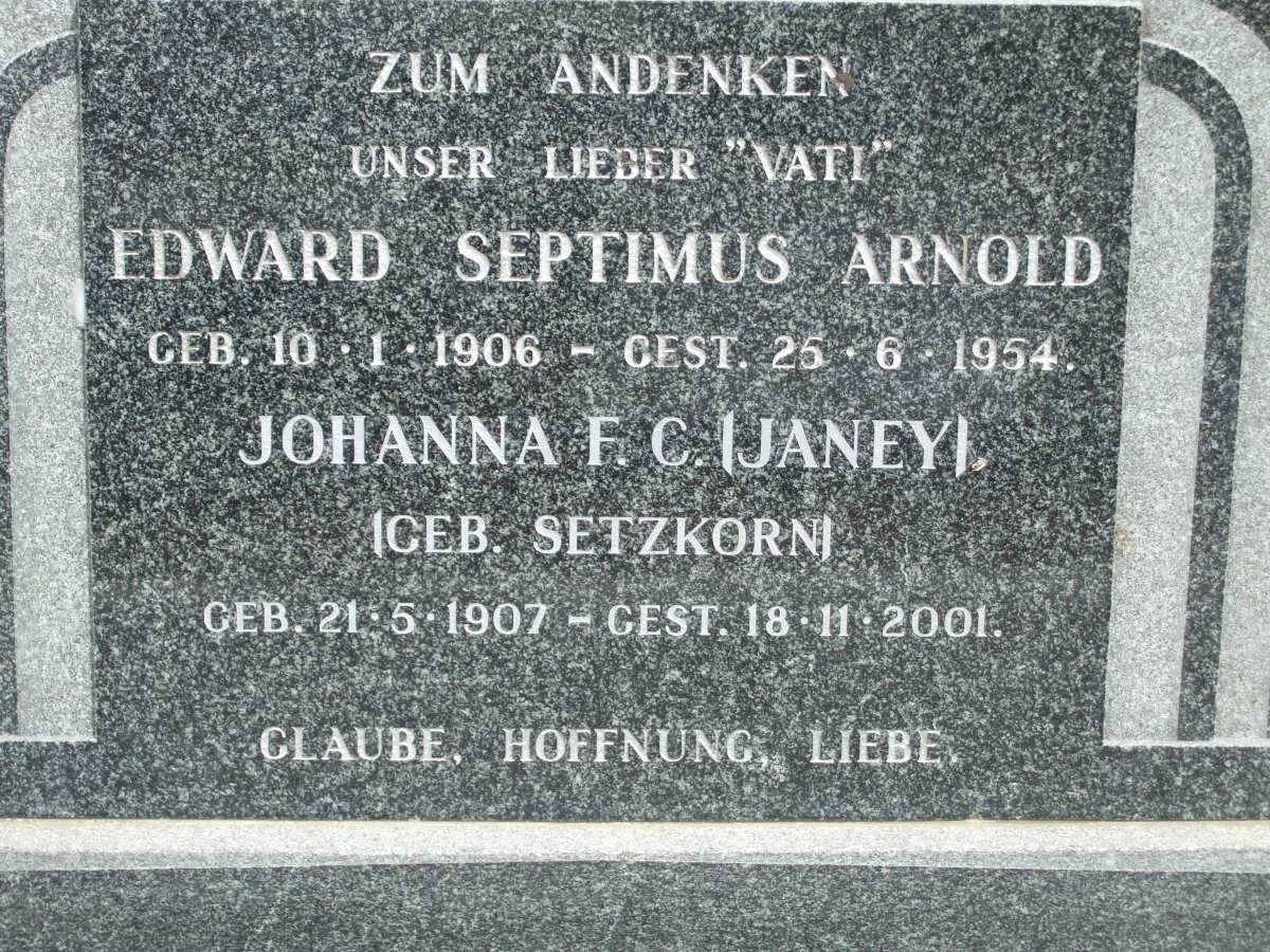 ARNOLD Edward Septimus 1906-1954 &amp; Johanna F.C. SETZKORN 1907-2001