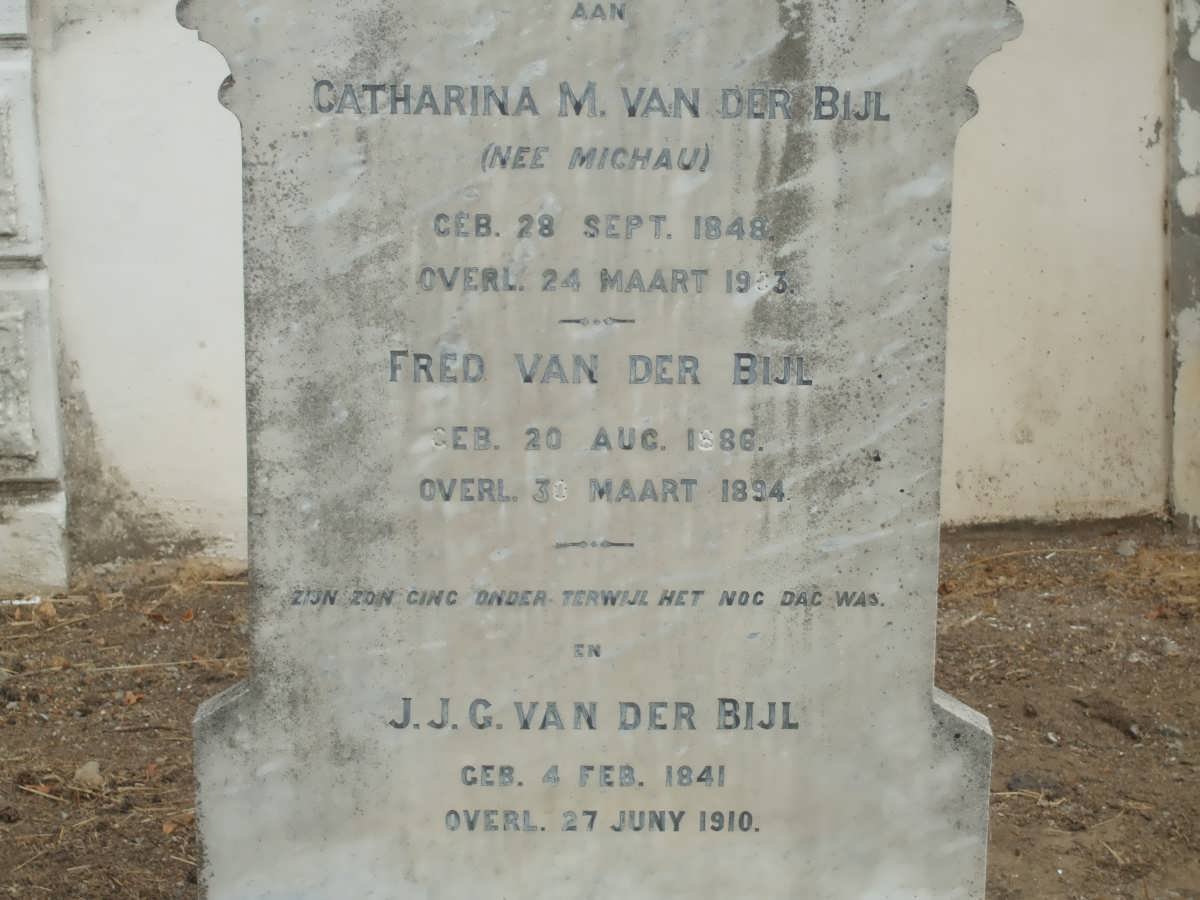 BIJL J.J.G., van der 1841-1910 &amp; Catharina M. MICHAU 1848-19?3 :: VAN DER BIJL Fred 1886-1894 