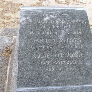 PLESSIS Jan G., du  1888-1946 :: DU PLESSIS S.M. nee COETZEE 1896-1966 :: DU PLESSIS Kotie nee COETZEE 1892-1919