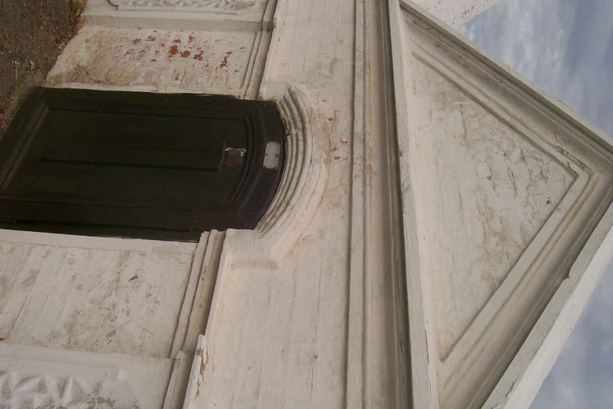 VILLE, de family grave