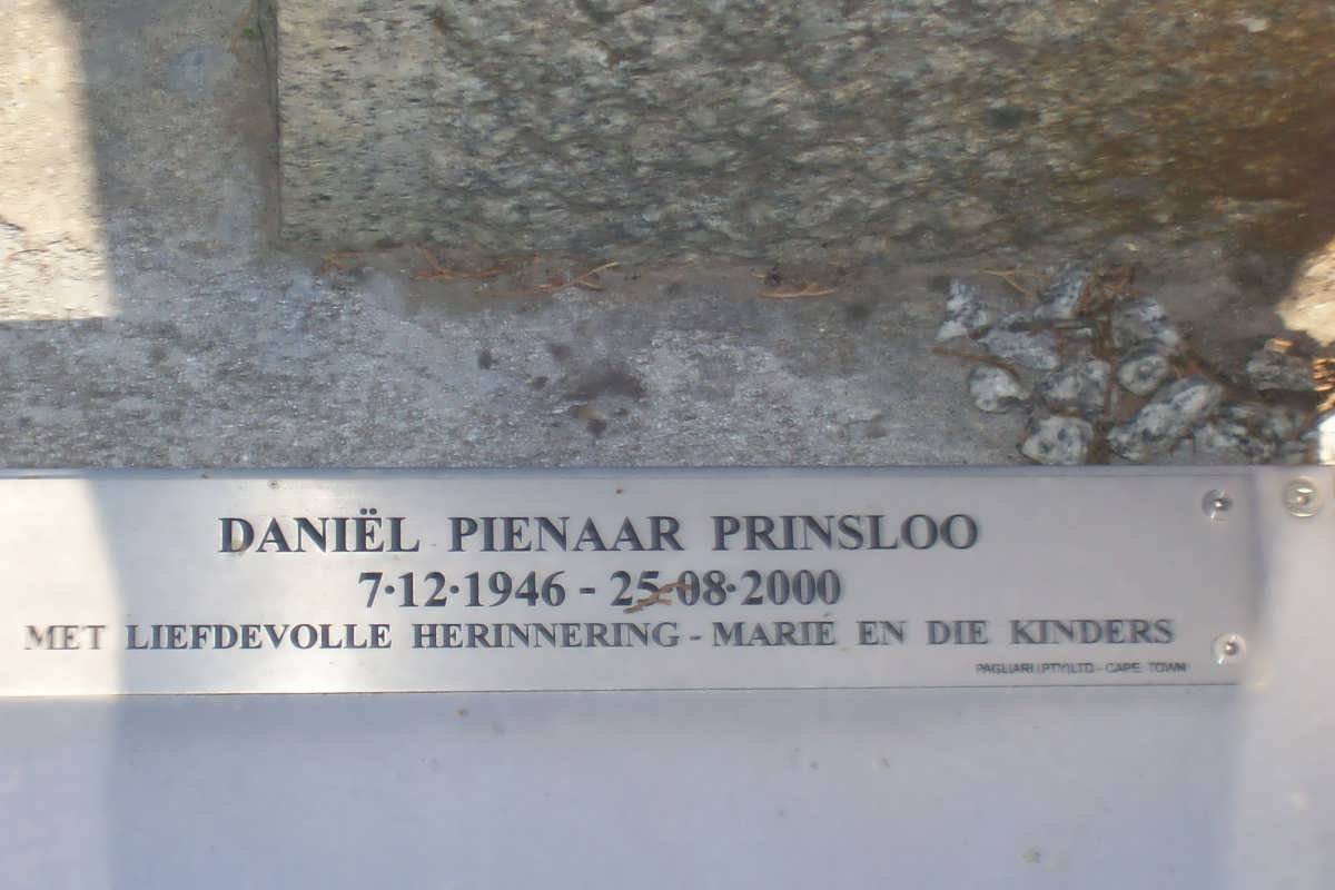 PRINSLOO Daniel Pienaar 1946-2000