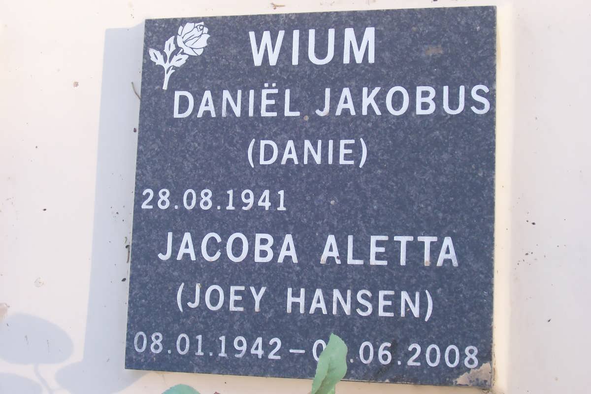 WIUM Daniel Jacobus 1941- &amp; Jacoba Aletta HANSEN 1942-2008