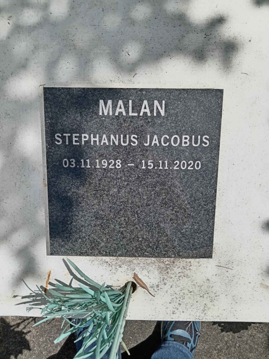 MALAN Stephanus Jacobus 1928-2020