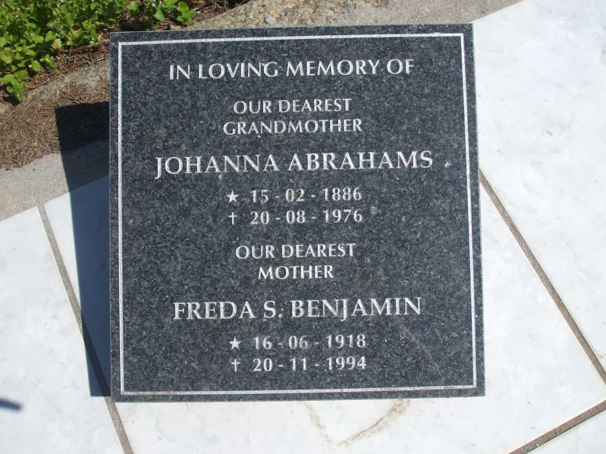 ABRAHAMS Johanna 1886-1976 :: BENJAMIN Freda S. 1918-1994