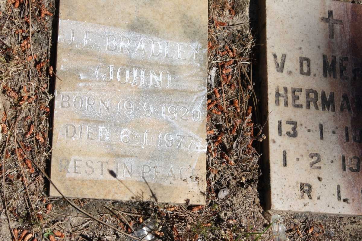 BRADLEY J.E. 1920-1977