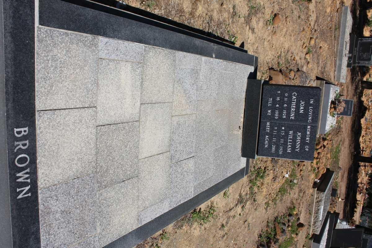 BROWN Johnny William 1926-2001 &amp; Joan Catherine 1928-1989