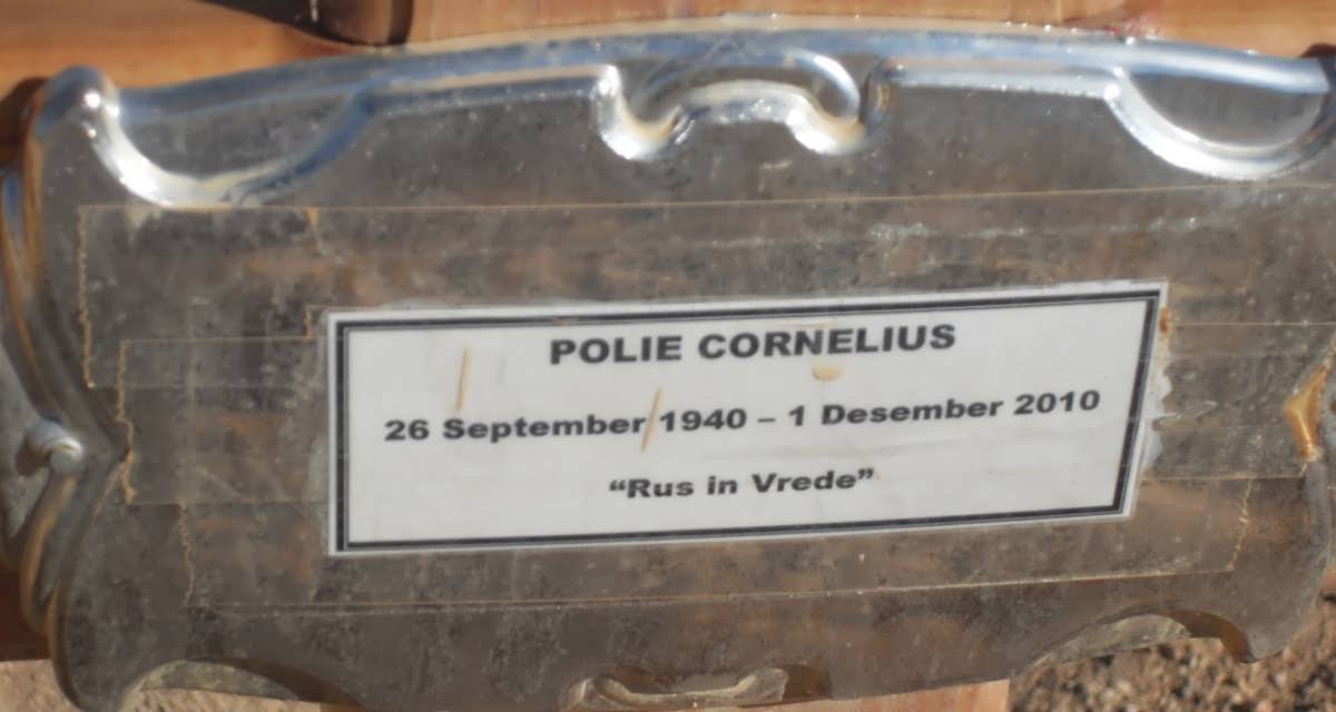 CORNELIUS Polie 1940-2010